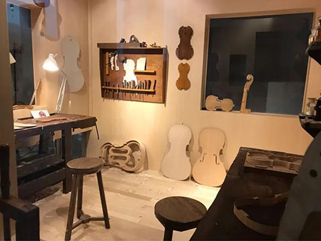 中國(guó)提琴對(duì)意大利傳統(tǒng)制琴業(yè)的影響