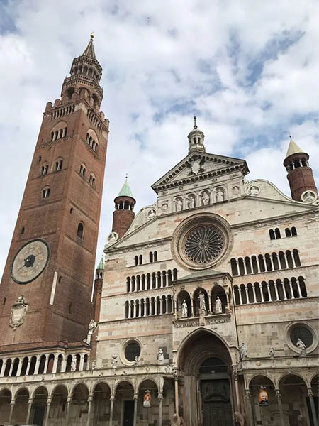 中國(guó)提琴對(duì)意大利傳統(tǒng)制琴業(yè)的影響