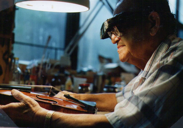 琴破情圓——我所修復的最艱難小提琴之一